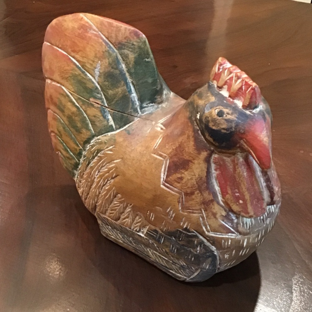 Folksy Wooden Kitchen Rooster Accent Piece